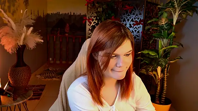 Snapshot of EllieFoxy chatting on February 19, 2026, 11:01 pm EllieFoxy online show from February 19, 2026, 11:01 pm