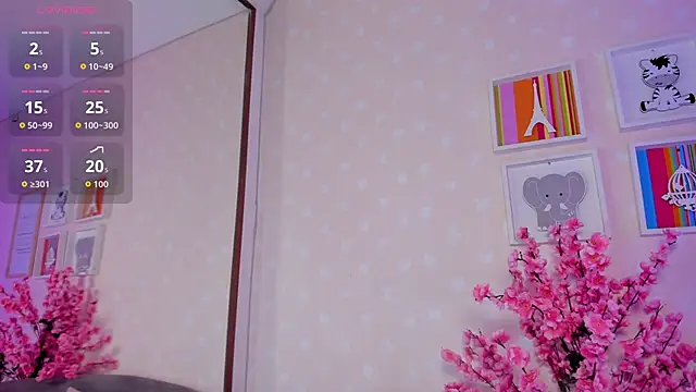 Snapshot of Ashley_Blum_ chatting on April 6, 2026, 12:06 pm Ashley Blum online show from April 6, 2026, 12:06 pm