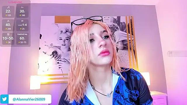 AlannaViera online show from July 6, 2026, 11:39 am