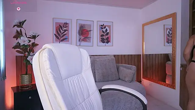 IvyGrabes online show from May 20, 2026, 7:00 pm
