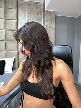 Snapshot of SofiaRivero chatting on May 2, 2026, 3:50 pm SofiaRivero online show from May 2, 2026, 3:50 pm