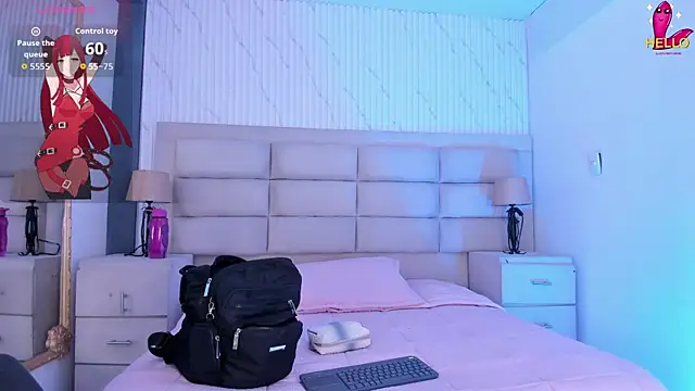 Snapshot of CarolineFyre chatting on April 5, 2026, 12:23 pm CarolineFyre online show from April 5, 2026, 12:23 pm