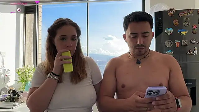 Snapshot of Sofii_n_Diego chatting on March 20, 2026, 10:22 pm Sofii n Diego online show from March 20, 2026, 10:22 pm