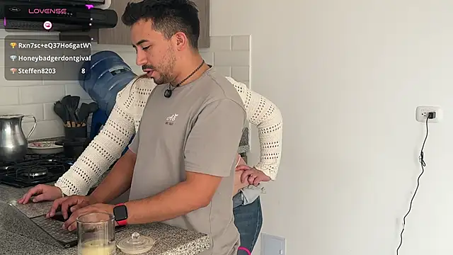 Snapshot of Sofii_n_Diego chatting on February 7, 2026, 9:56 pm Sofii n Diego online show from February 7, 2026, 9:56 pm