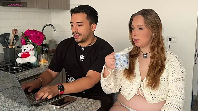 Snapshot of Sofii_n_Diego chatting on February 10, 2026, 8:30 pm Sofii n Diego online show from February 10, 2026, 8:30 pm