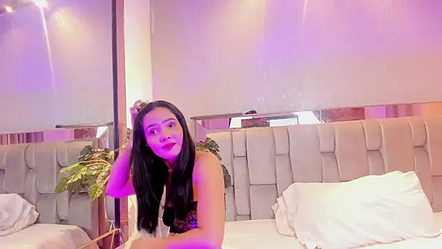 SeleneSantana online show from February 20, 2026, 9:39 pm