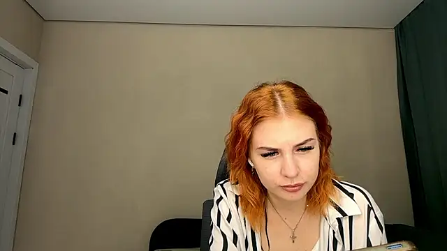 LuxuryRita online show from February 8, 2026, 1:53 pm