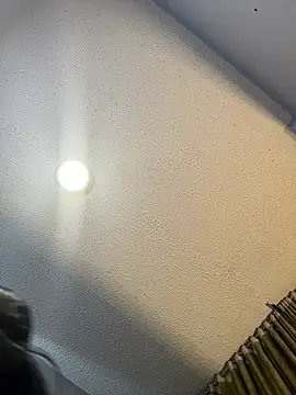 Snapshot of SavageBond_ chatting on February 16, 2026, 5:50 am SavageBond online show from February 16, 2026, 5:50 am