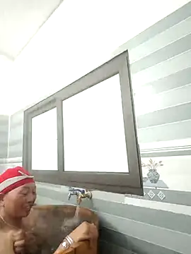 Snapshot of baby_112233 chatting on February 1, 2026, 2:48 pm baby 112233 online show from February 1, 2026, 2:48 pm