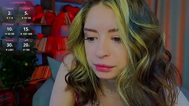 Snapshot of kate__rIna chatting on February 12, 2026, 2:11 am kate rIna online show from February 12, 2026, 2:11 am