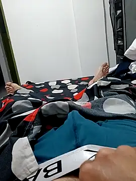 elvergon8721 online show from April 24, 2026, 5:53 am