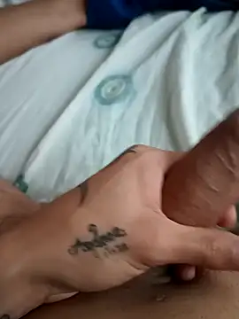 chinokn99 online show from February 23, 2026, 10:21 pm