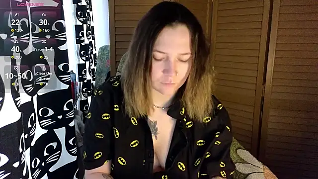 Ozalin  online show from May 29, 2026, 11:49 am
