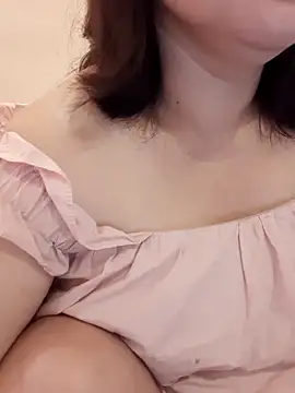 Yummyamasha online show from April 11, 2026, 11:30 pm