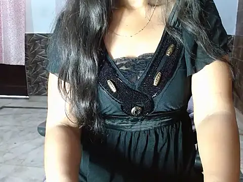 ELIZA 01 online show from May 18, 2026, 5:02 am