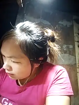 cute-hiphop online show from March 21, 2026, 3:16 pm