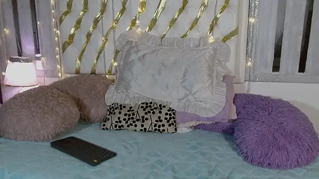 Snapshot of ian_smith_ chatting on February 25, 2026, 11:32 am ian smith online show from February 25, 2026, 11:32 am