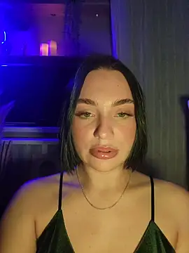 Snapshot of HotDevilGirl_ chatting on February 24, 2026, 5:25 pm HotDevilGirl online show from February 24, 2026, 5:25 pm