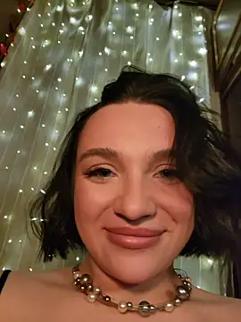 Snapshot of HotDevilGirl_ chatting on February 13, 2026, 4:29 pm HotDevilGirl online show from February 13, 2026, 4:29 pm