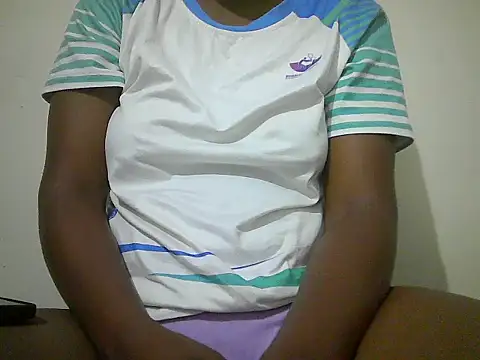 Lebo2004 online show from May 27, 2026, 6:54 am