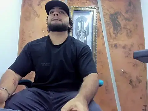 Snapshot of Chris_Evans22 chatting on February 5, 2026, 11:28 am Chris Evans22 online show from February 5, 2026, 11:28 am