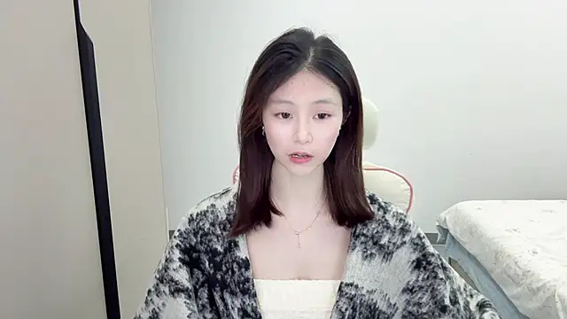 Snapshot of DYyyyyy-- chatting on February 4, 2026, 12:11 pm DYyyyyy-- online show from February 4, 2026, 12:11 pm