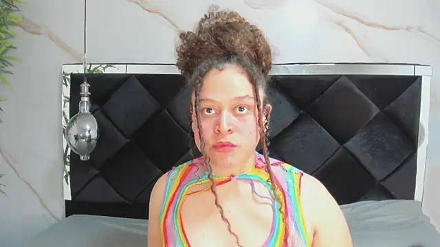 IrinaVoshh  online show from February 6, 2026, 7:21 pm