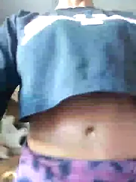 Snapshot of hotcasal69 chatting on June 13, 2026, 7:23 pm hotcasal69 online show from June 13, 2026, 7:23 pm
