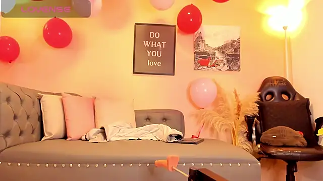 victoriazans online show from February 10, 2026, 4:11 am