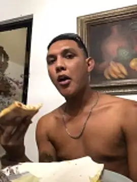 Snapshot of _Usher chatting on February 28, 2026, 2:22 am Usher online show from February 28, 2026, 2:22 am