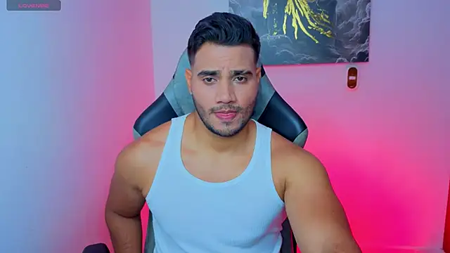 AndresRodriguez1 online show from May 31, 2026, 10:21 pm