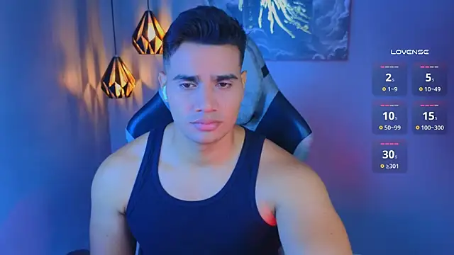 Snapshot of AndresRodriguez1 chatting on April 5, 2026, 12:56 pm AndresRodriguez1 online show from April 5, 2026, 12:56 pm