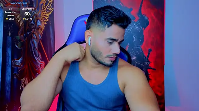 Snapshot of AndresRodriguez1 chatting on July 27, 2026, 11:17 am AndresRodriguez1 online show from July 27, 2026, 11:17 am