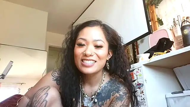 222goddess444you online show from March 28, 2026, 12:00 am