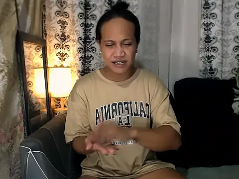 Queen-barbie online show from July 20, 2026, 3:47 am