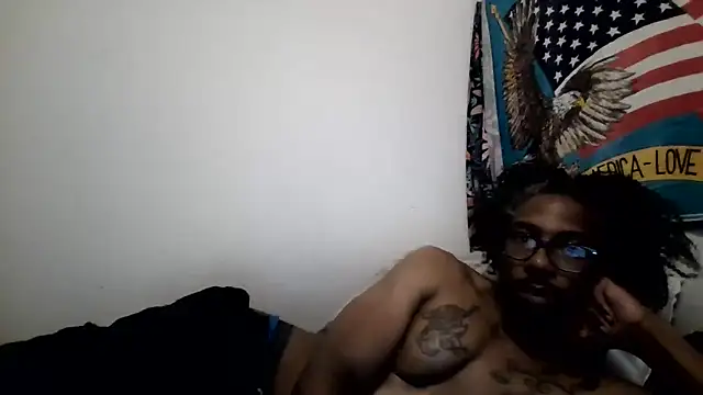 libraxxxstudios online show from June 18, 2026, 8:24 am