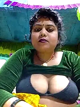 Snapshot of rasim_sexe chatting on February 15, 2026, 4:17 pm rasim sexe online show from February 15, 2026, 4:17 pm