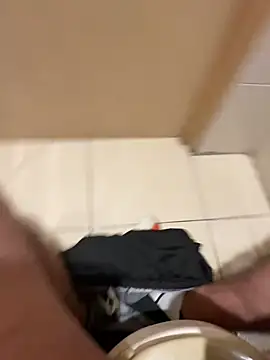 Snapshot of Ragde36 chatting on March 1, 2026, 9:26 pm Ragde36 online show from March 1, 2026, 9:26 pm