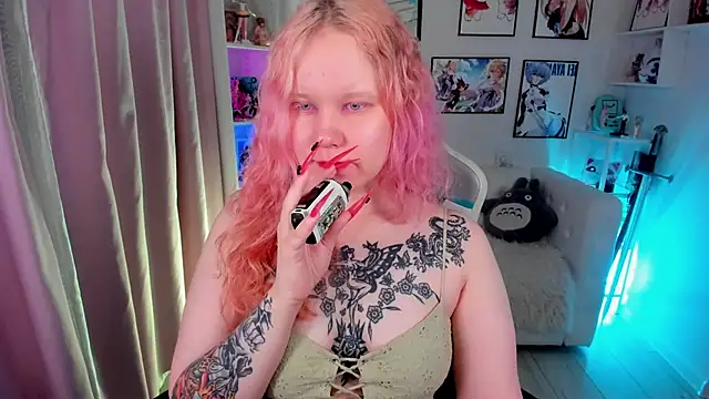 AnnieVibe online show from March 27, 2026, 5:36 pm