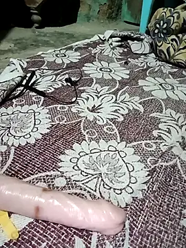 Royal hotti0011 online show from March 28, 2026, 5:47 pm