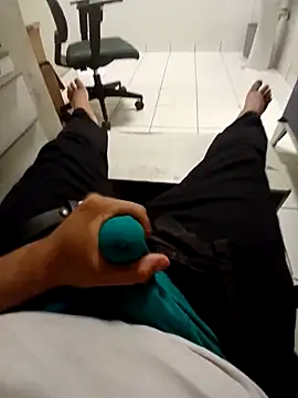 Snapshot of Taboada20 chatting on February 26, 2026, 8:42 pm Taboada20 online show from February 26, 2026, 8:42 pm