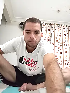 Richard241823 online show from March 18, 2026, 7:11 am