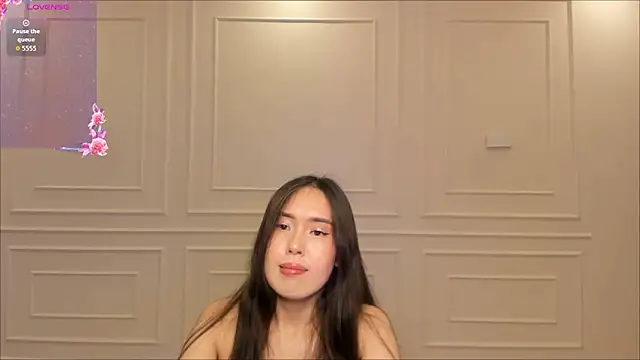 Silviane X online show from March 6, 2026, 8:04 pm