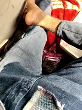 akku6147 online show from February 5, 2026, 7:48 am