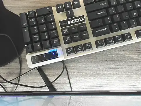 Maggiebitchx online show from February 23, 2026, 8:42 pm