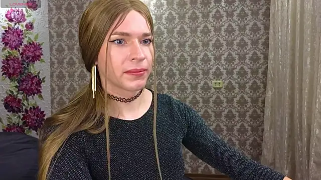 Anna inHear online show from July 28, 2026, 8:52 pm