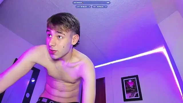 PapiNoha69 online show from March 26, 2026, 2:43 am