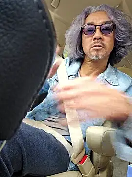 Snapshot of MtaS1 chatting on April 14, 2026, 3:44 am MtaS1 online show from April 14, 2026, 3:44 am