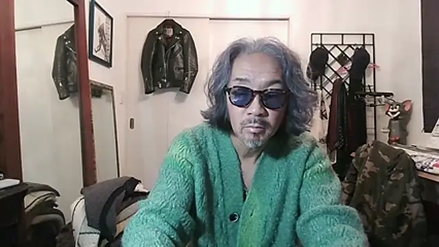 Snapshot of MtaS1 chatting on April 4, 2026, 5:25 am MtaS1 online show from April 4, 2026, 5:25 am