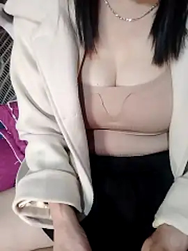 Snapshot of miko_nyan2006 chatting on February 8, 2026, 1:20 pm miko nyan2006 online show from February 8, 2026, 1:20 pm